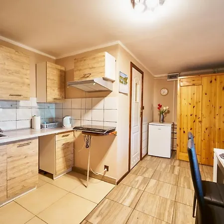 Pod Lasem Chalet